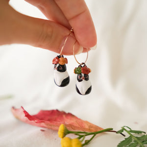 Rabbit earrings with wreath of leaves