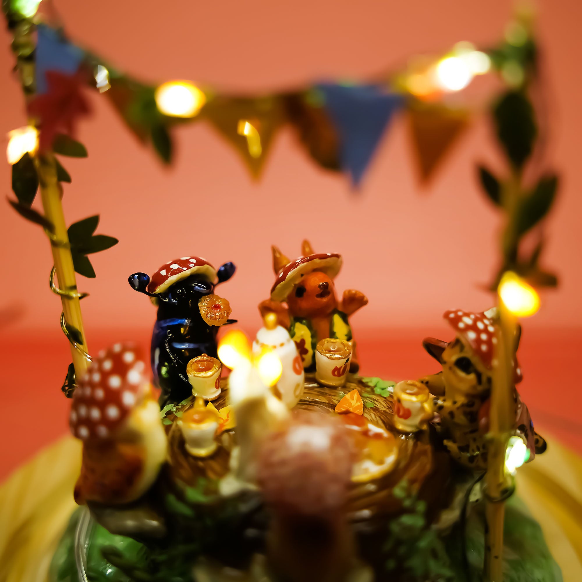 Autumn/ Toadstool party - diorama with forest animals