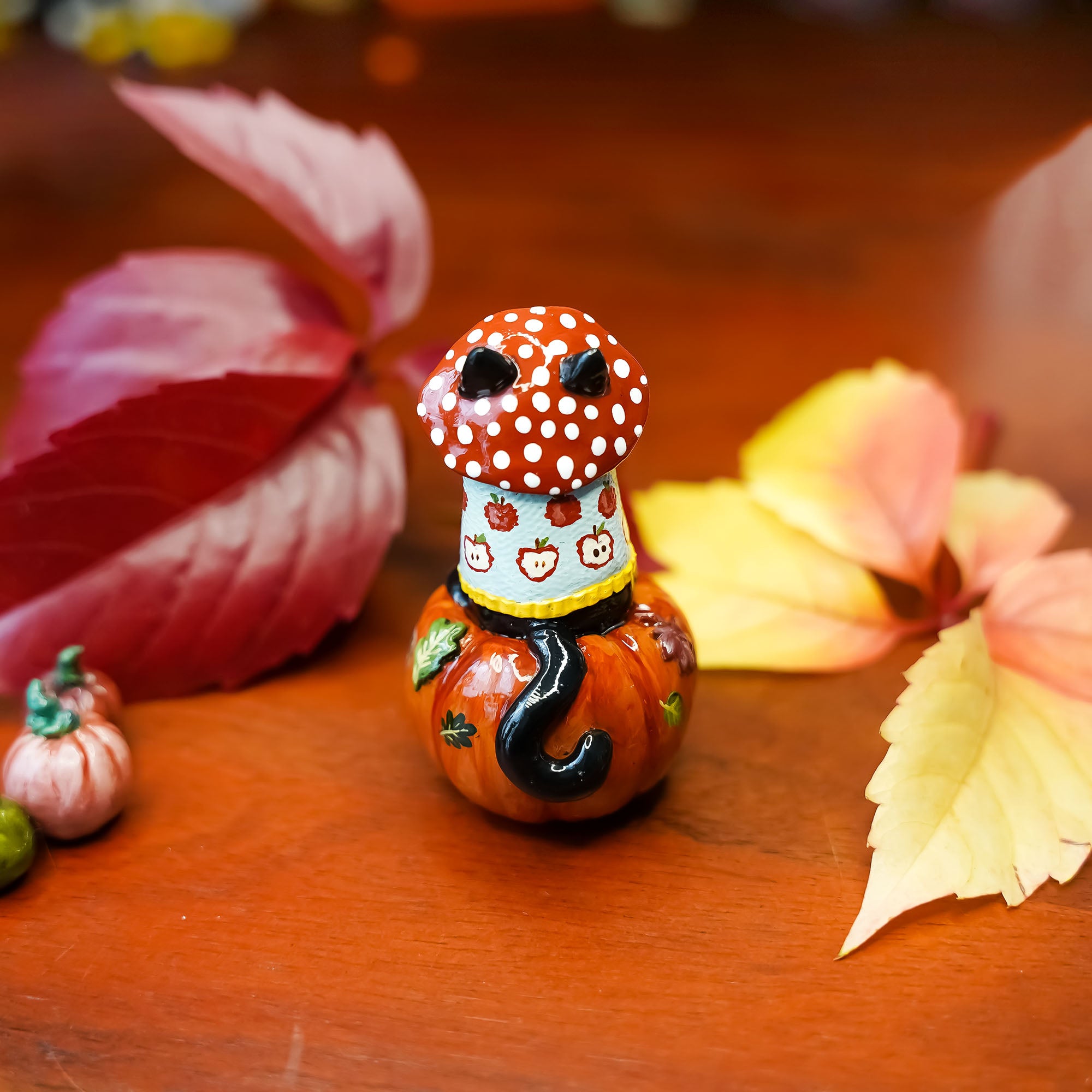 Autumn cat