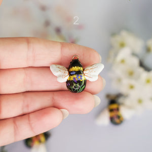 Bumblebee pendant