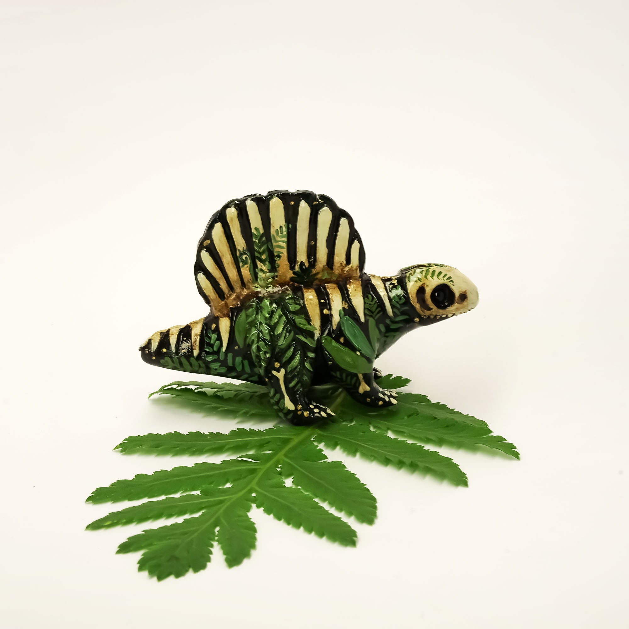 Dimetrodon fossil figurine