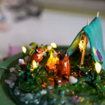 Campfire - diorama with three foxes