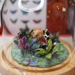 Catch fireflies - diorama with four Catflies