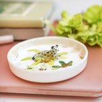 Porcelain jewelry tray with a leopard in the jungle
