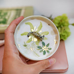 Porcelain jewelry tray with a leopard in the jungle