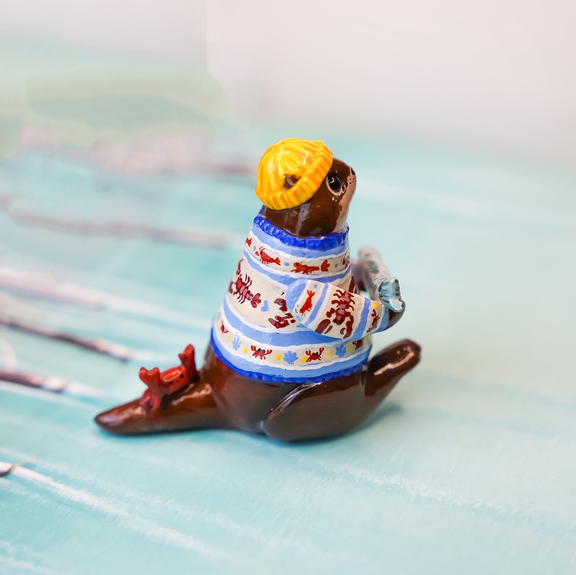 Otter with sea treasures