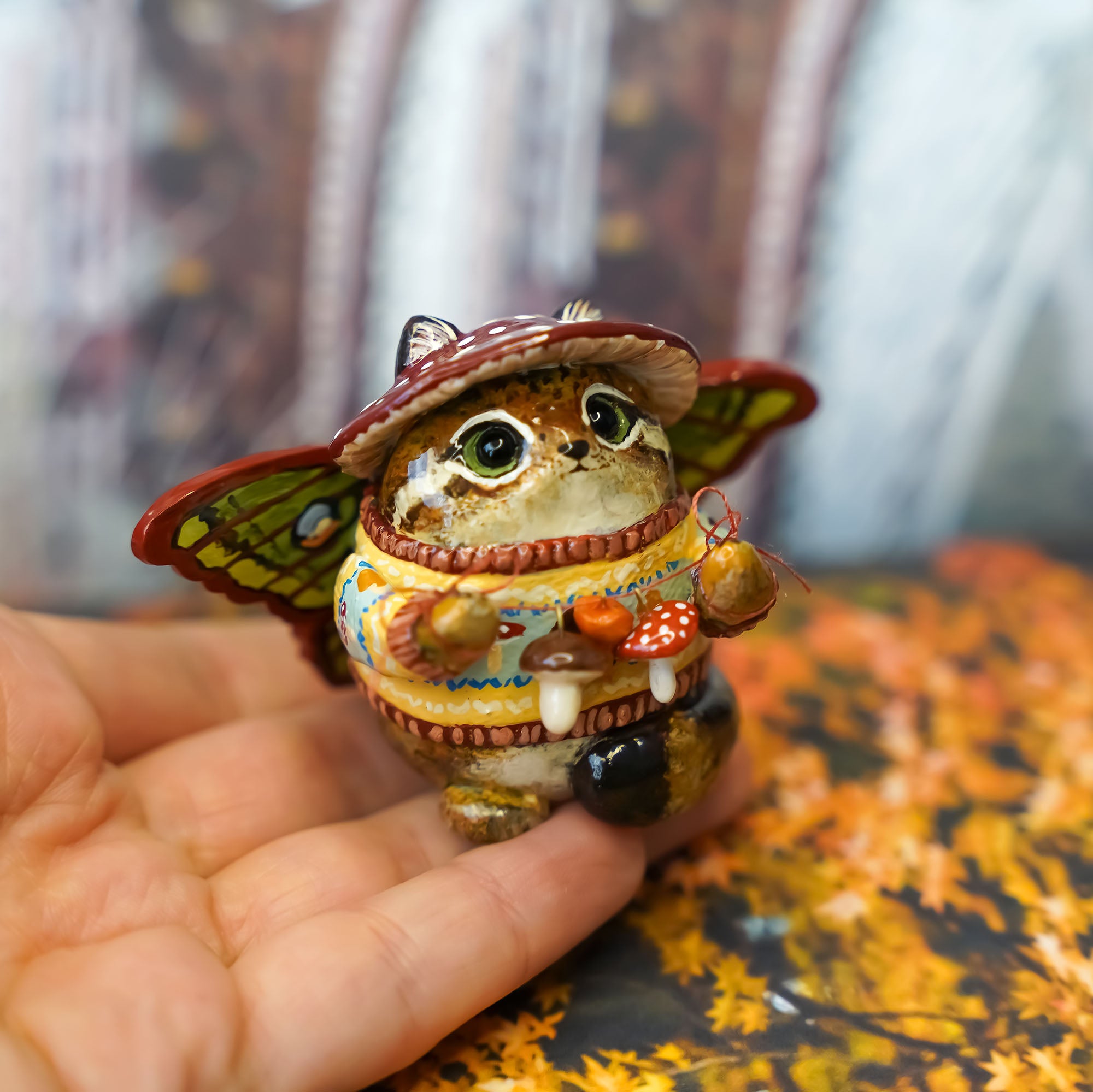 Pallas cat with mashrooms