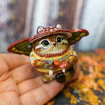 Pallas cat with mashrooms