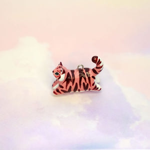 Jewelry tray with a pink tiger