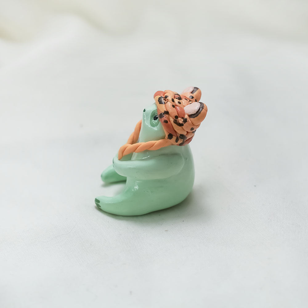 Sloth with hats (UFO and leopard) figurine