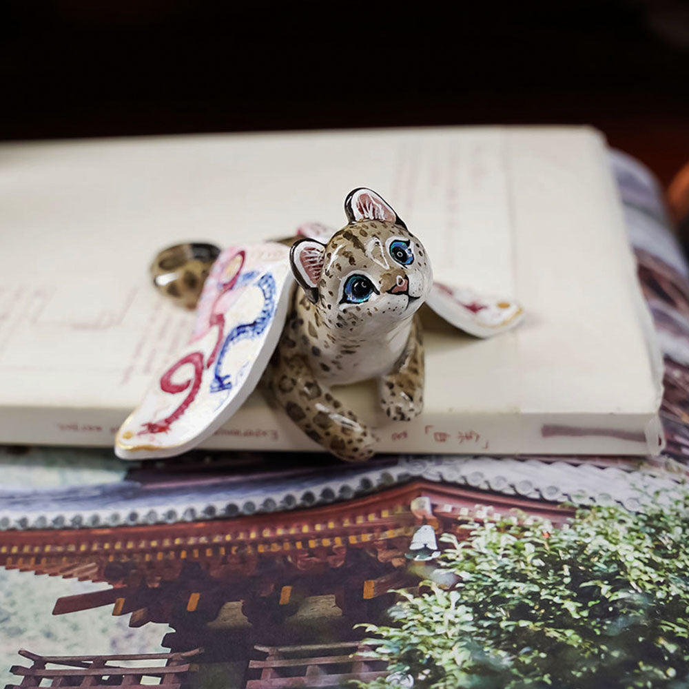 Soyuryuu Snow Leopard - Japanese Catflies