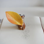 Tiger - hold my leaf - figurine