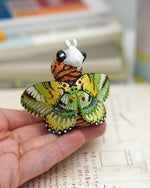 Tigerfly witch Bunnies figurine