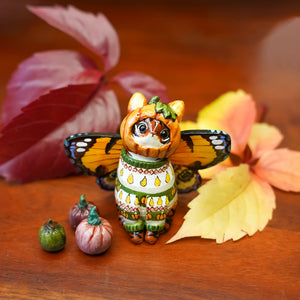 Tiger with butterfly wings - Pumpkin Lover