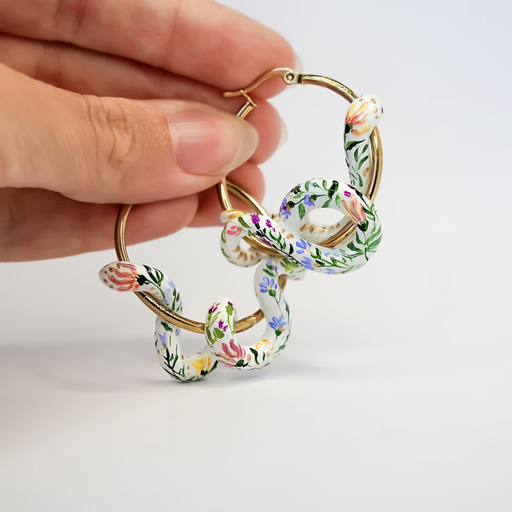 Flowers snakes earrings - gold