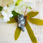 Wolffly pendant